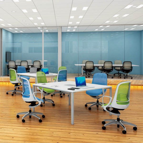 Okamura Luce Chair