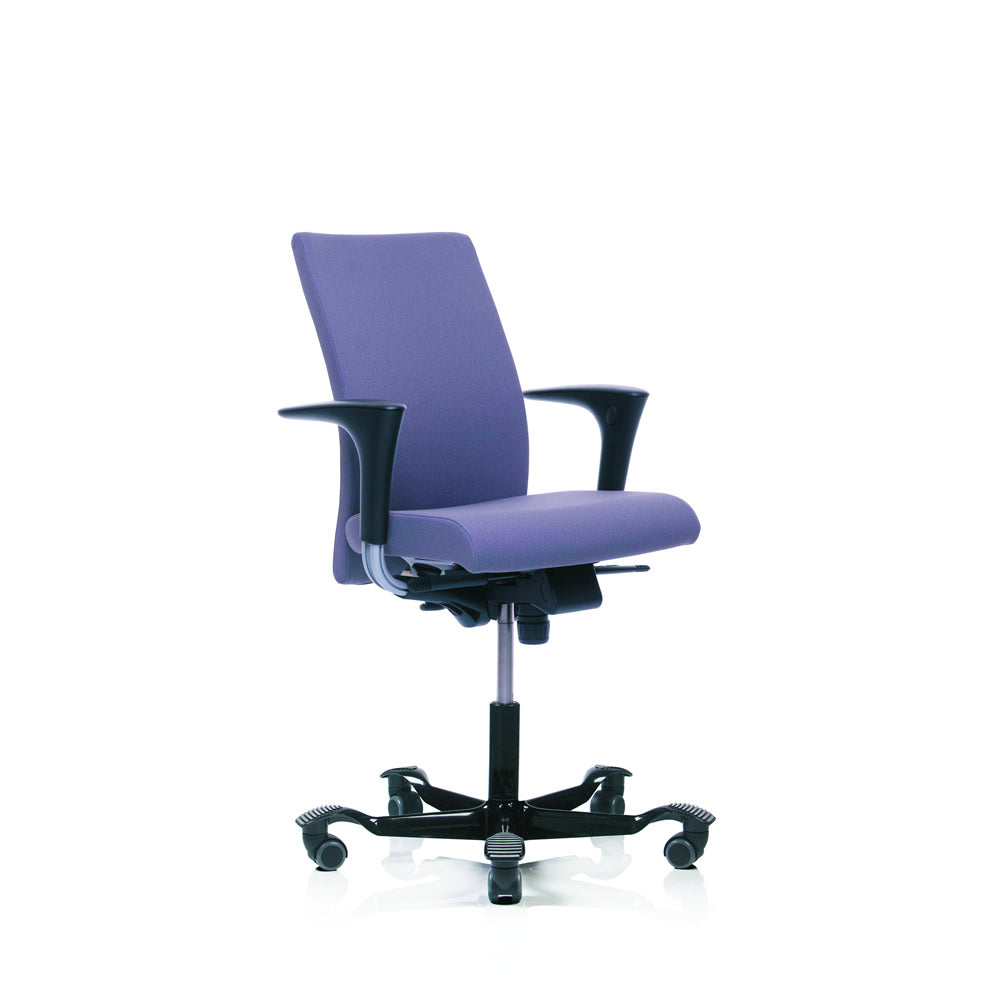 HAG Creed 6004 Chair - Design Your Own