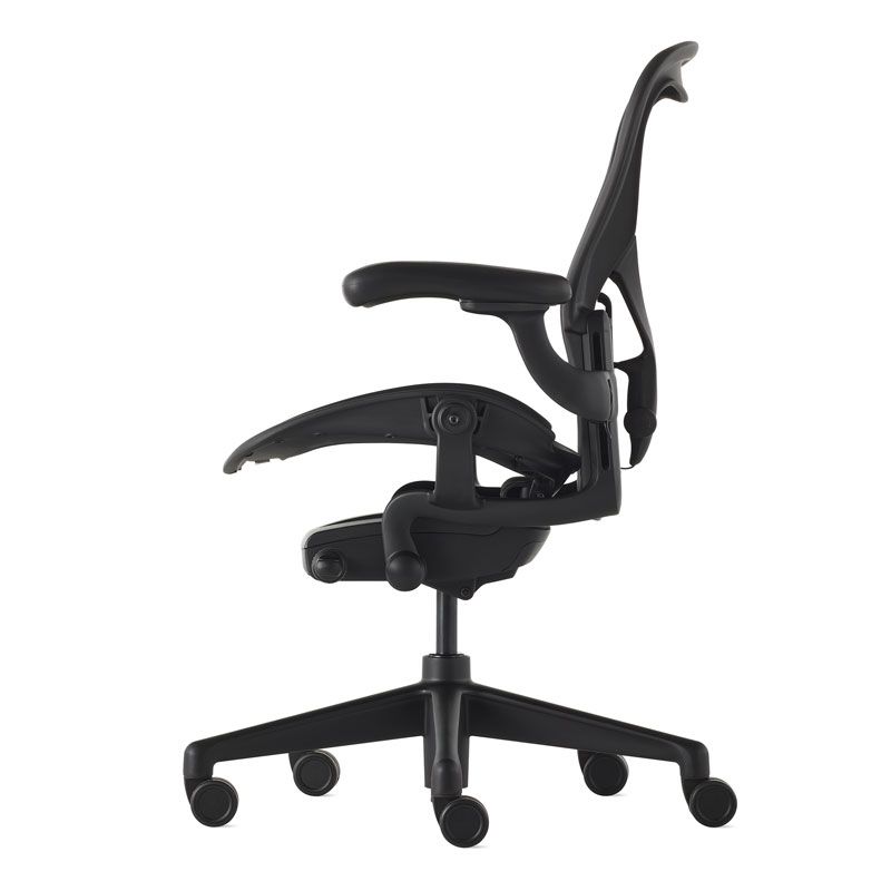 Herman Miller Aeron Onyx Chair - Size B