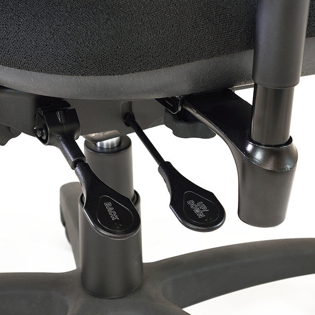 BodyBilt J3407 Chair